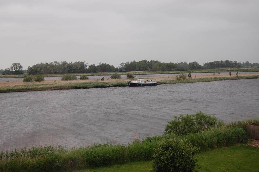 Buitenplaats T Ges Sneek Zewnętrze zdjęcie